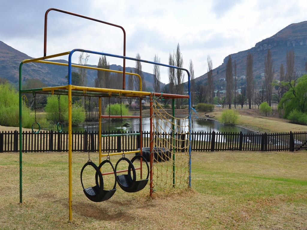 Lake Clarens Guest House ภายนอก รูปภาพ